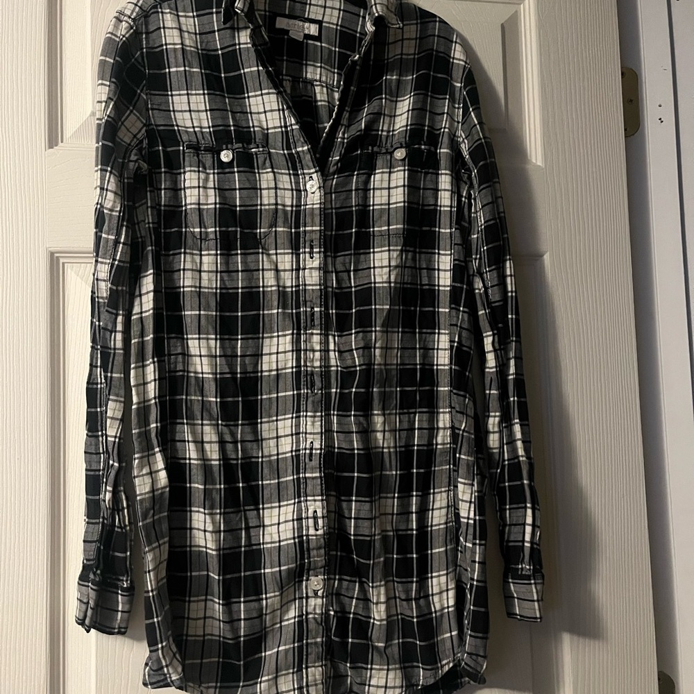 Aerie Black and White Plaid Shirt